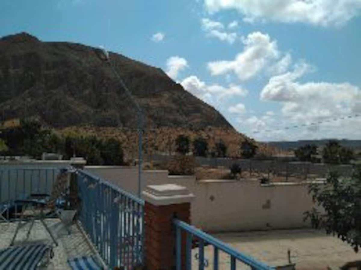 Recovery Mountain 2 Separate Beds In Room B&B Alicante Extérieur photo
